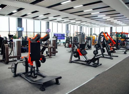 ما هي الفوائد التي تجلبها آلة قطع الألياف بالليزر لصناعة اللياقة البدنية؟