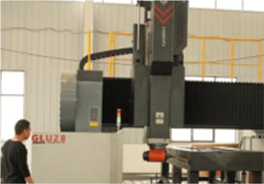 آلة طحن 5 محاور