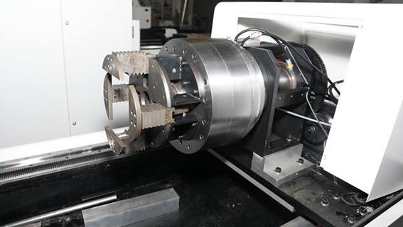 اثنين من خراطيش تعمل بالهواء المضغوط